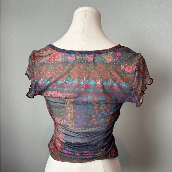 Natural Life Small Devon Mesh Short Sleeve Top - Picture 3 of 4